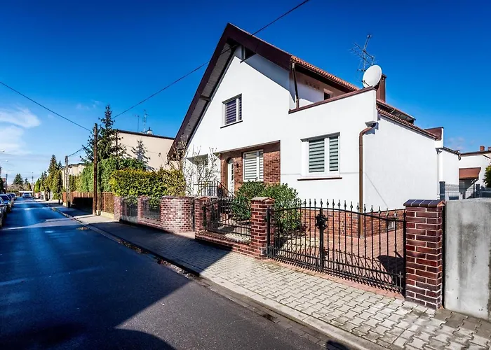 ヴィラ House * Sauna * ポズナン